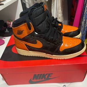 Nike Air Jordan Retro 1